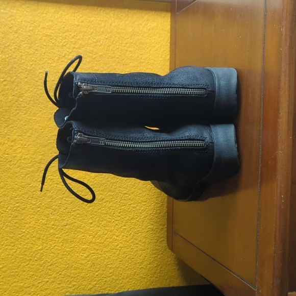 Born Boots - Picture 2 of 8